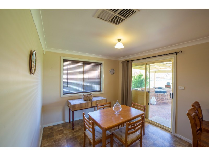 8 Currawong Road, Dubbo NSW 2830