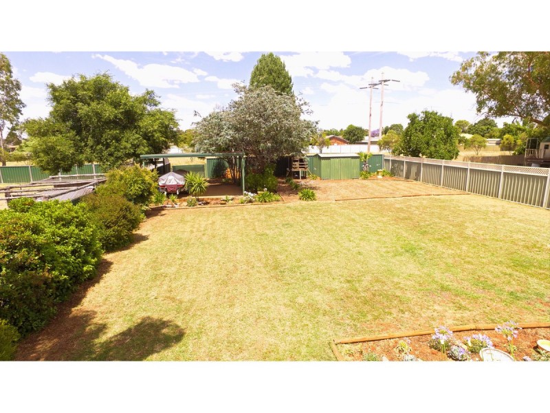 2 Royal Parade, Dubbo NSW 2830