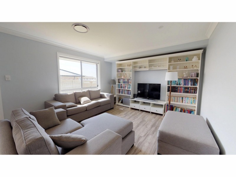 28 Sherrard Crescent, Dubbo NSW 2830