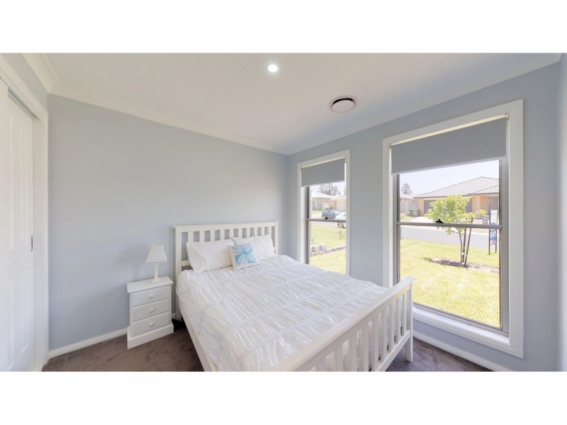 28 Sherrard Crescent, Dubbo NSW 2830