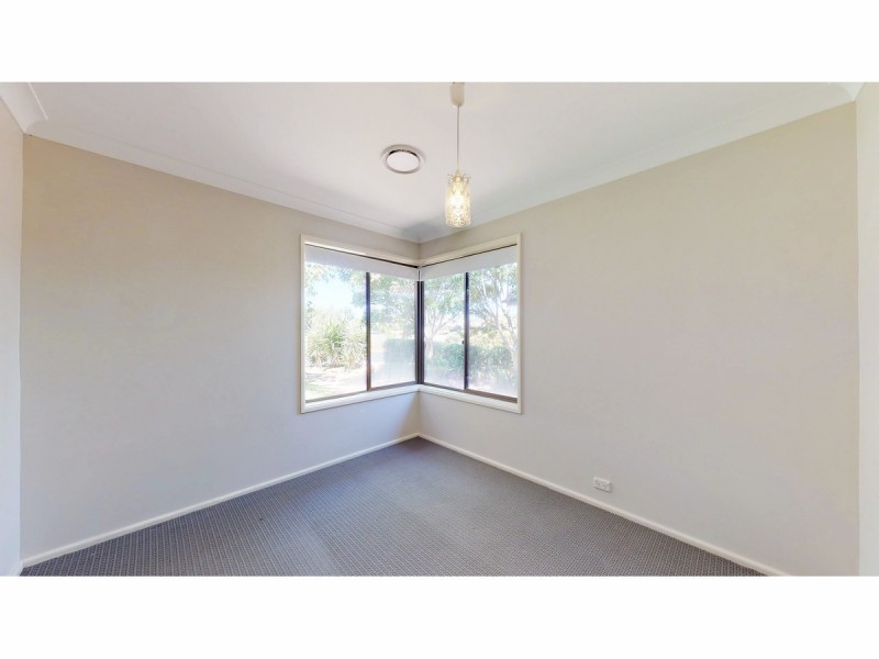 6 Mulga Court, Dubbo NSW 2830