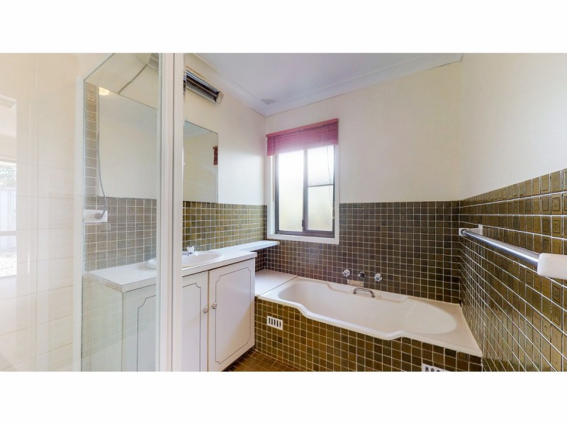 24 Opal Street, Dubbo NSW 2830