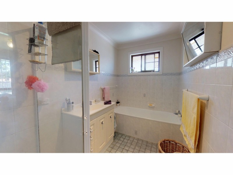 34 Mumford Crescent, Dubbo NSW 2830