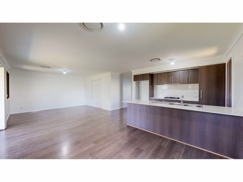 20 Dunheved Circle, Dubbo NSW 2830