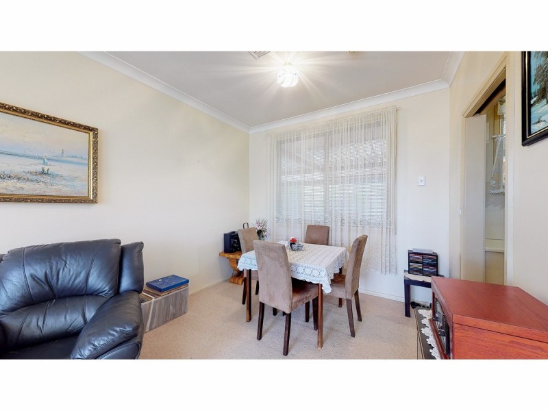 6 Tudor Place, Dubbo NSW 2830