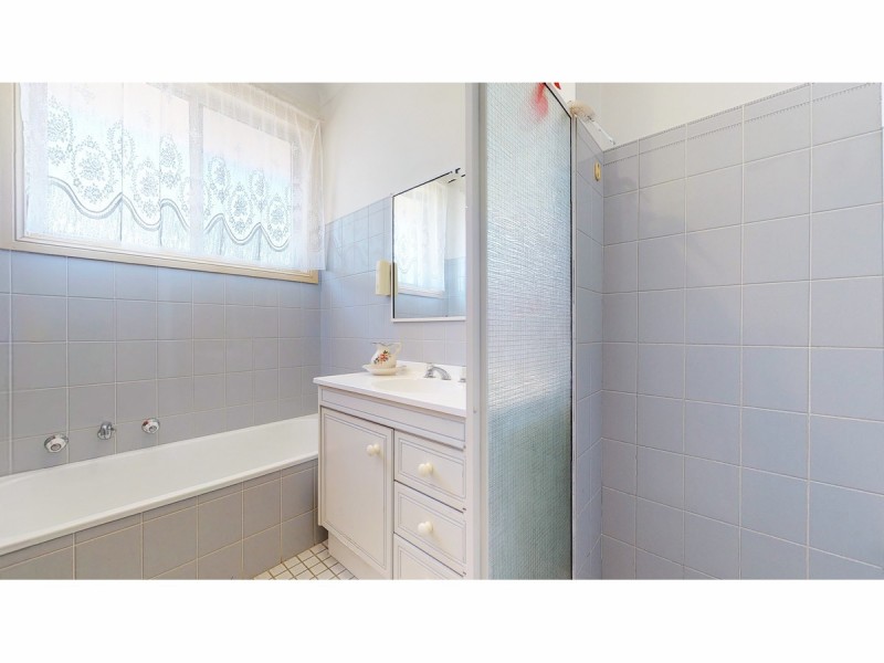 6 Tudor Place, Dubbo NSW 2830