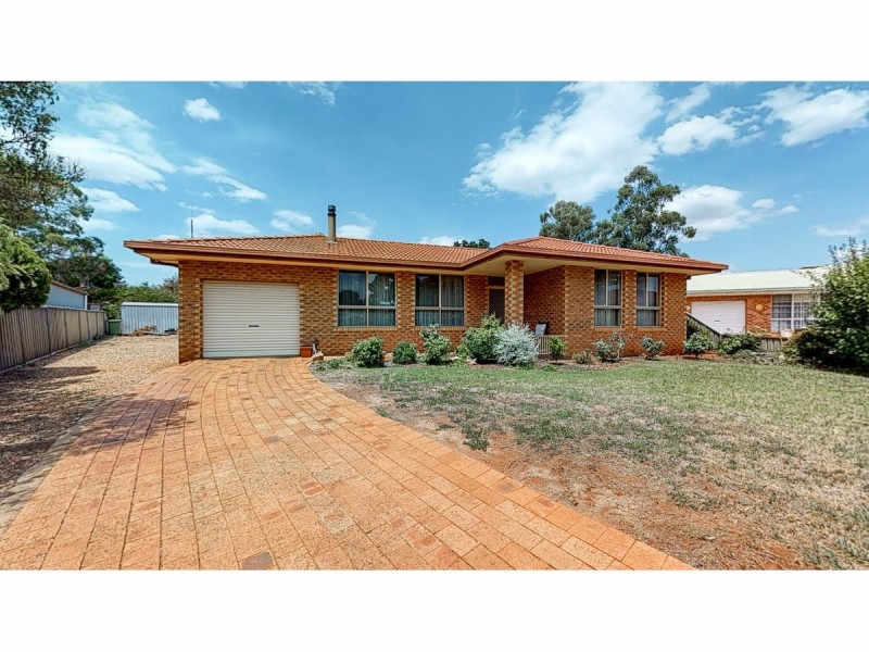 6 Tudor Place, Dubbo NSW 2830