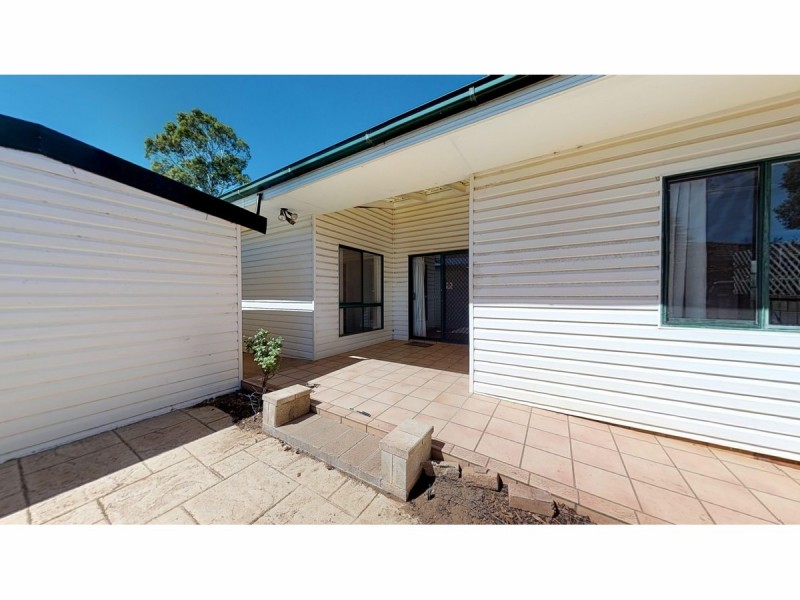 60 Sterling Street, Dubbo NSW 2830