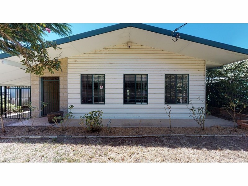 60 Sterling Street, Dubbo NSW 2830