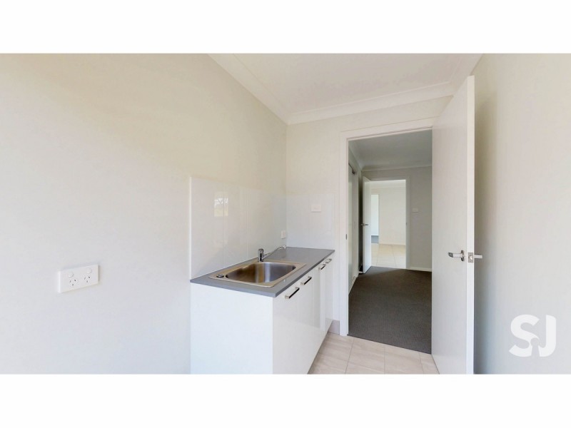 2 Boyd Avenue, Dubbo NSW 2830