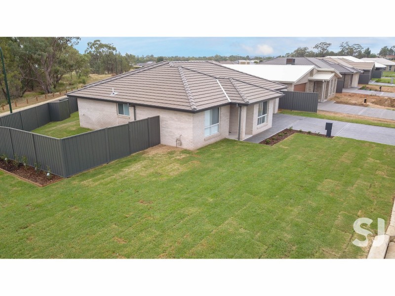 2 Boyd Avenue, Dubbo NSW 2830