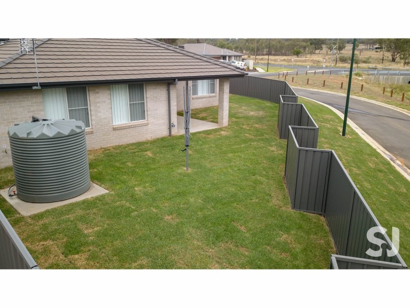 2 Boyd Avenue, Dubbo NSW 2830