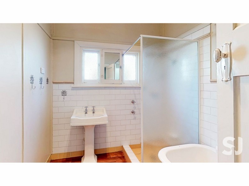 112 Wingewarra Street, Dubbo NSW 2830