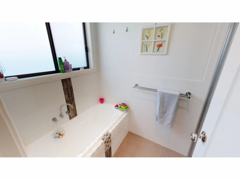 40 Cypress Point Drive, Dubbo NSW 2830