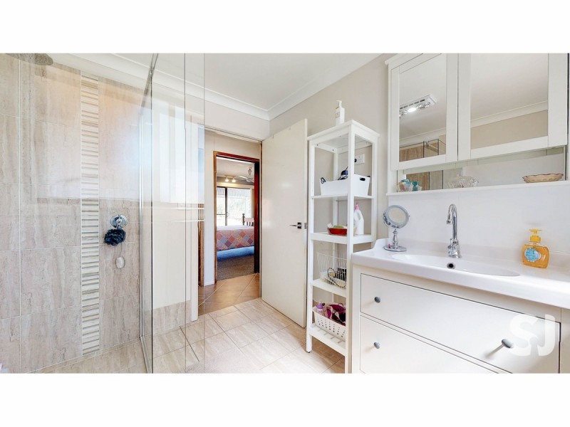 11R Tinks Road, Dubbo NSW 2830