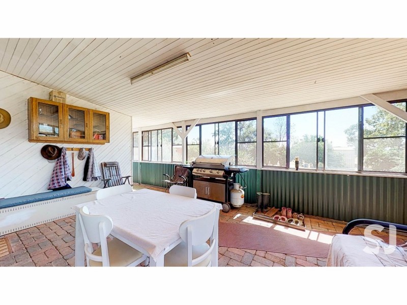 11R Tinks Road, Dubbo NSW 2830