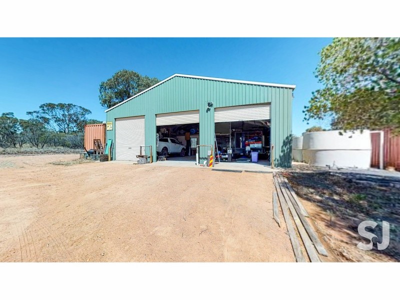 11R Tinks Road, Dubbo NSW 2830