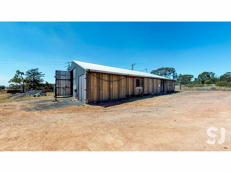 11R Tinks Road, Dubbo NSW 2830