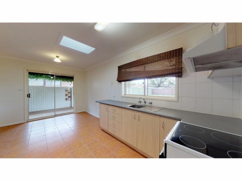 111 Baird Drive, Dubbo NSW 2830