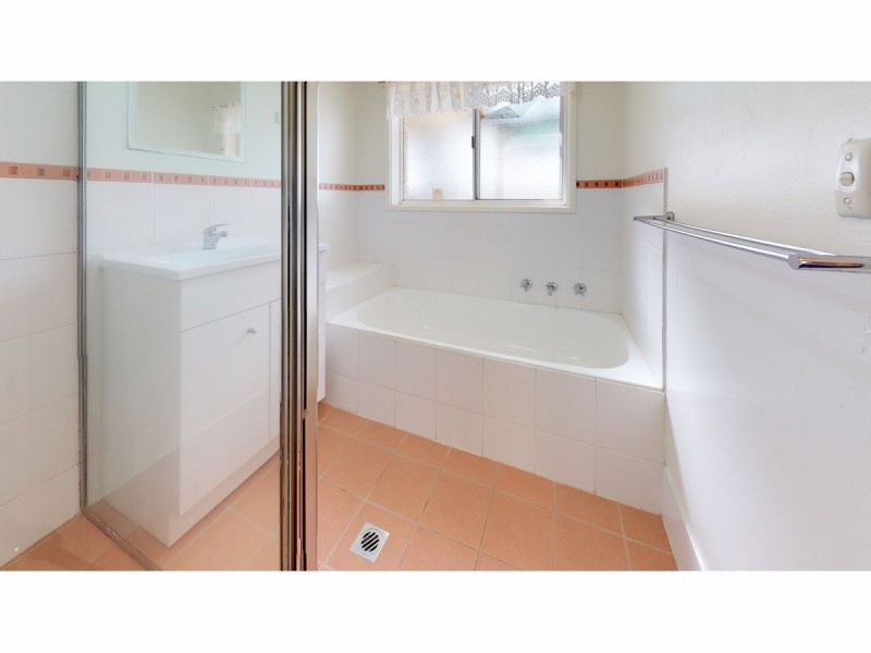 111 Baird Drive, Dubbo NSW 2830