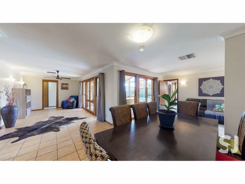 10 Tarlow Avenue, Dubbo NSW 2830