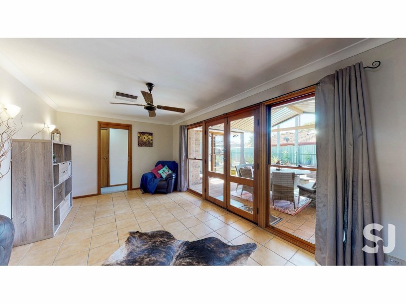 10 Tarlow Avenue, Dubbo NSW 2830