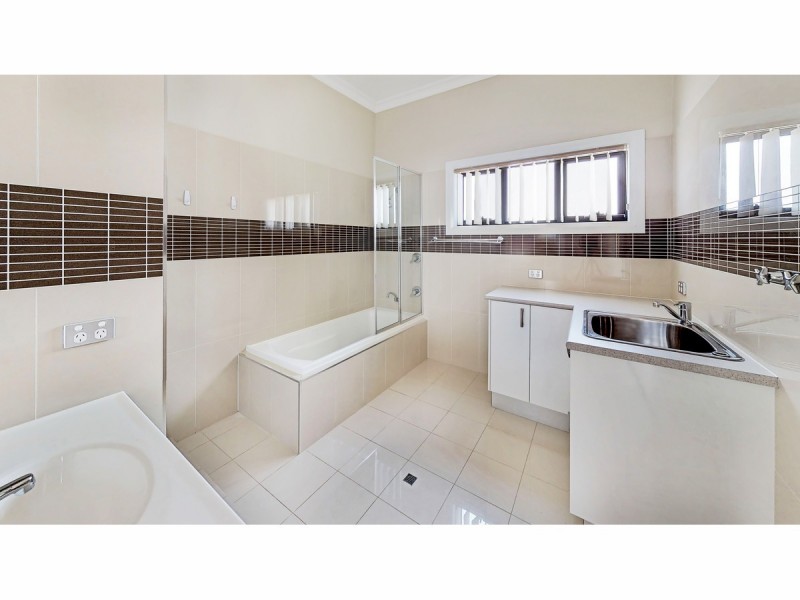 43 Sterling Street, Dubbo NSW 2830