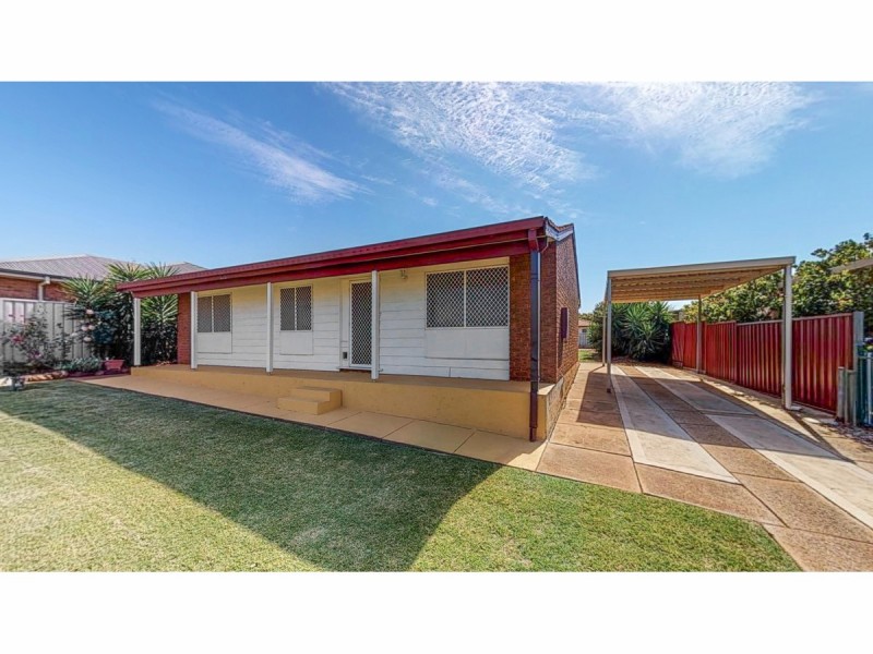 43 Spears Drive, Dubbo NSW 2830