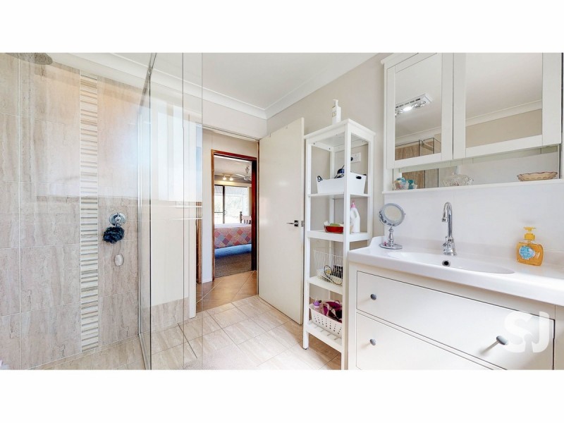 11R Tinks Road, Dubbo NSW 2830