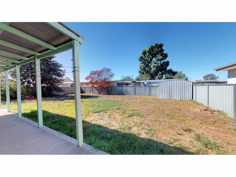 4 Gipps Street, Dubbo NSW 2830