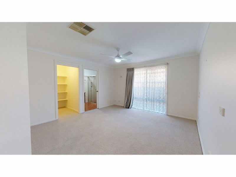 38 Eden Park Avenue, Dubbo NSW 2830