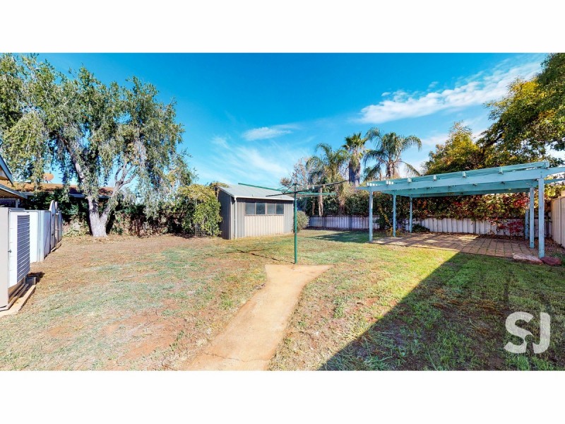 43 Oxley Circle, Dubbo NSW 2830
