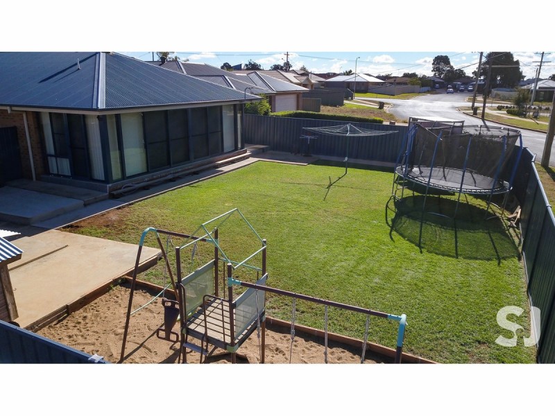 37 Catherine Drive, Dubbo NSW 2830