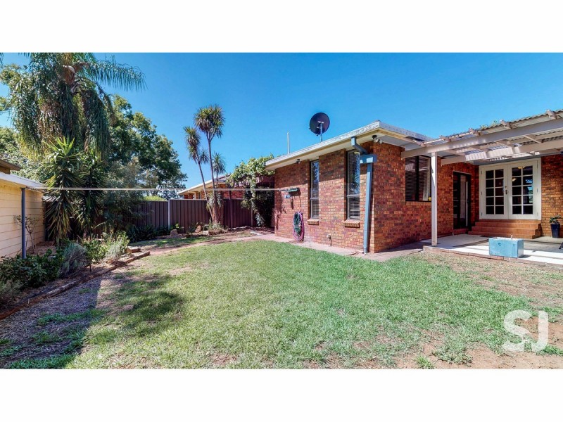 6 Mulga Court, Dubbo NSW 2830