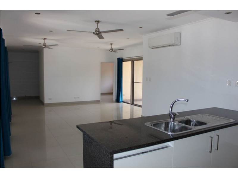 10/30 Lorna Lim Terrace, Driver NT 0830