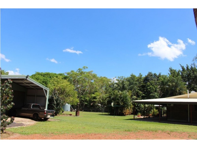 215 Bastin Road, Howard Springs NT 0835