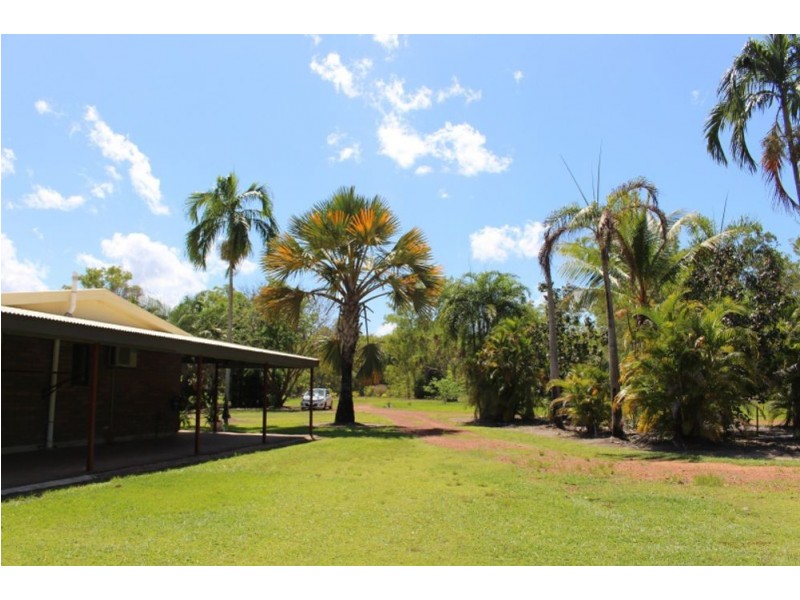 215 Bastin Road, Howard Springs NT 0835