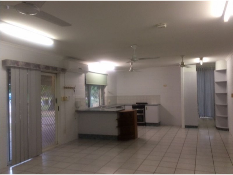 67 Hannibal Crescent, Gray NT 0830