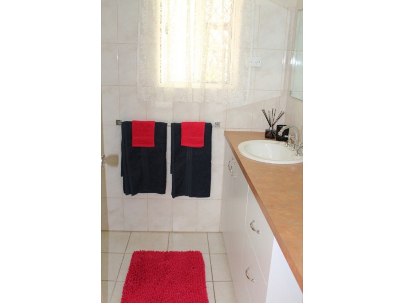 7 Izod Court, Bakewell NT 0832