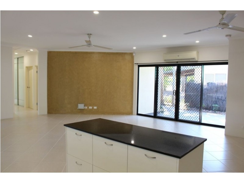 1/12 Goodall Court, Rosebery NT 0832