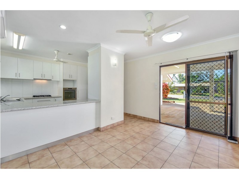 6 Hotham Court, Leanyer NT 0812
