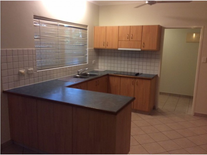 9/5 St John Court, The Gardens NT 0820