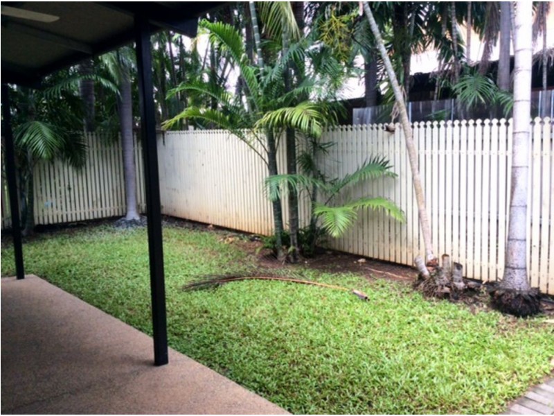 9/5 St John Court, The Gardens NT 0820