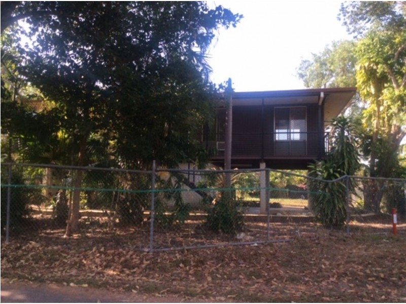 13 Priest Circuit, Gray NT 0830