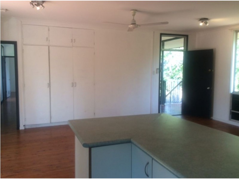 13 Priest Circuit, Gray NT 0830