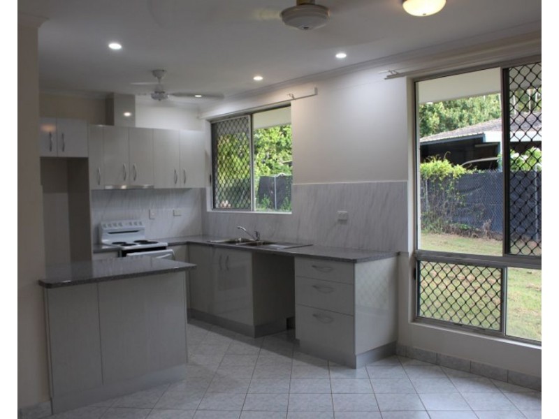 11 Wescombe Court, Malak NT 0812