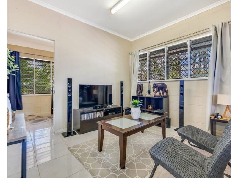 8 Pitman Court, Malak NT 0812
