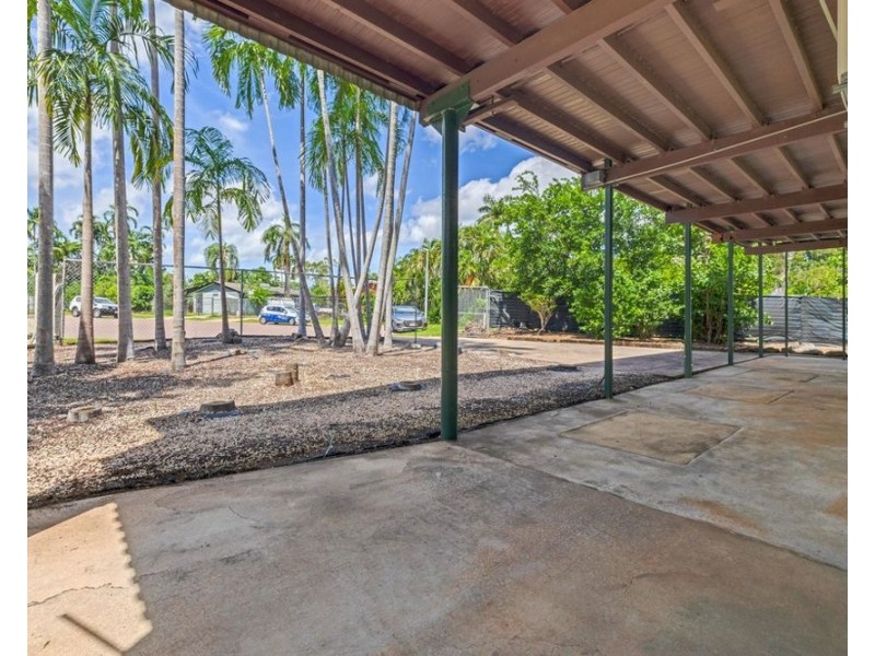 8 Pitman Court, Malak NT 0812