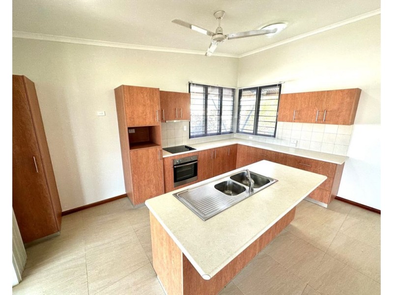 71 Matla Crescent, Lyons NT 0810