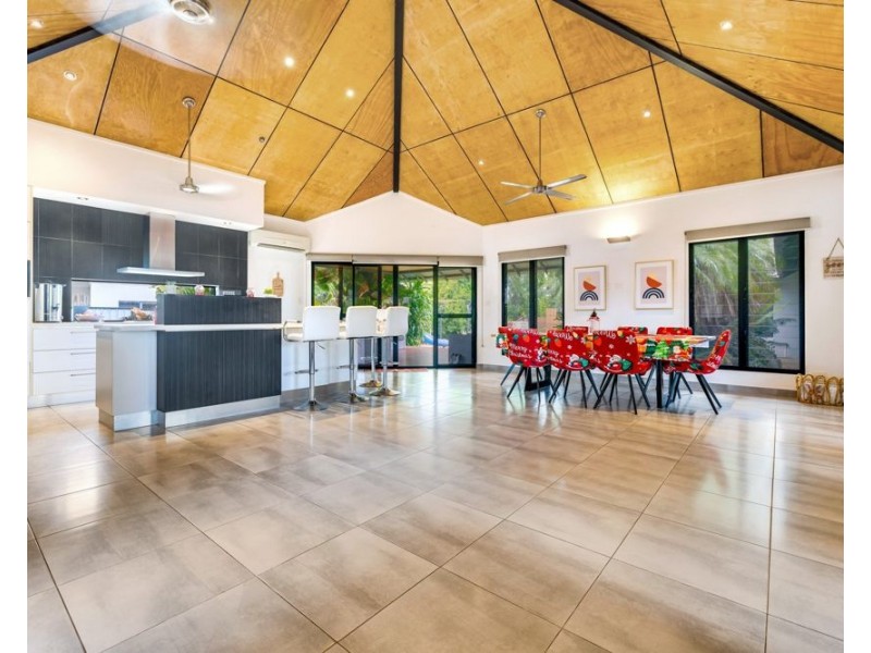 8 Gumulala Street, Lyons NT 0810